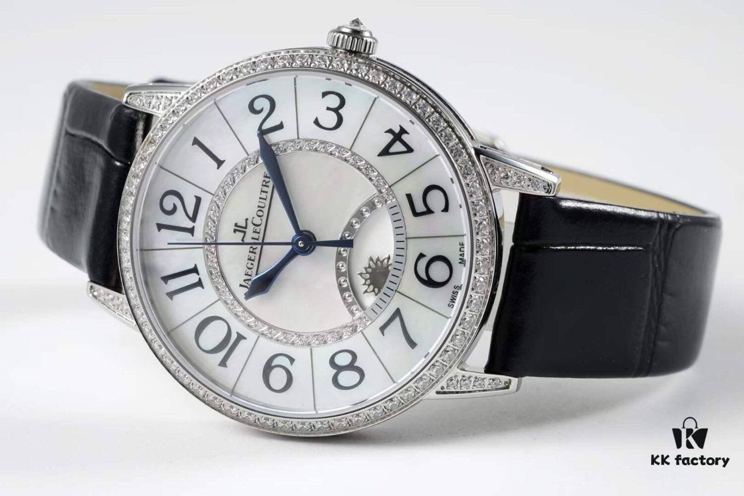 BF Fine Collection Jaeger LeCoultre Rendez-Vous Series with Imported Italian Cowhide Strap, Top-Grade Blued Steel Hands, Equipped with Modified 9015 Movement Replacing Original Cal.898A Automatic Self-Winding Movement (No Additional Bridge Plate), Featuring Day-Night Display, Diameter: 34mm, Thickness: 10mm