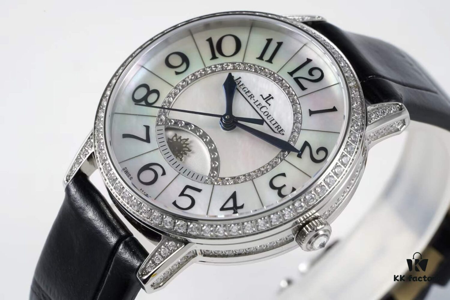 BF Fine Collection Jaeger LeCoultre Rendez-Vous Series with Imported Italian Cowhide Strap, Top-Grade Blued Steel Hands, Equipped with Modified 9015 Movement Replacing Original Cal.898A Automatic Self-Winding Movement (No Additional Bridge Plate), Featuring Day-Night Display, Diameter: 34mm, Thickness: 10mm