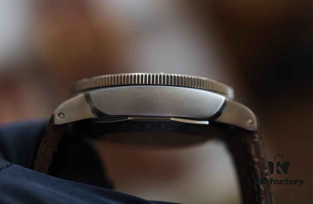 Panerai PANERAI Arc-shaped Coated Glass 47mm*16mm Full Grain Leather Strap with Original Pin Buckle Fully Automatic Mechanical Movement Bronze/Titanium Case A Watch from the Tough Man