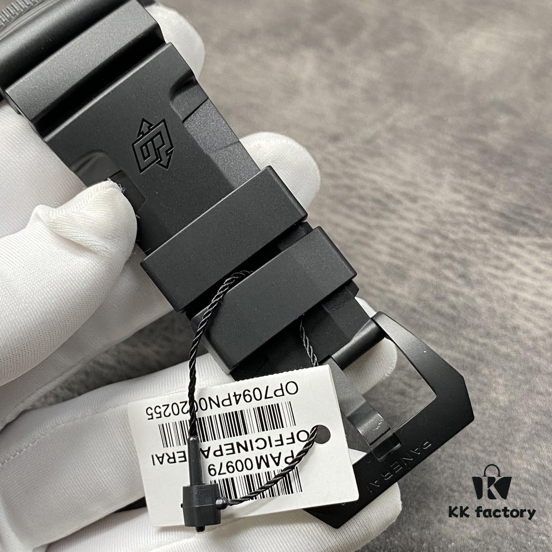 PANERAI Radiomir Submersible Series Automatic Mechanical Diving Watch PAM00979 PAM979 VS979 979 Carbotech Carbon Fiber Case Diving Countdown Bezel Sapphire Crystal Scratch-Resistant Crown Guard Bridge Luminous Dial with Italian Navy Frogman Commando Engraved Titanium PVD Black Case Back Rubber Expansion Strap P.9010 Movement 47mm Diameter