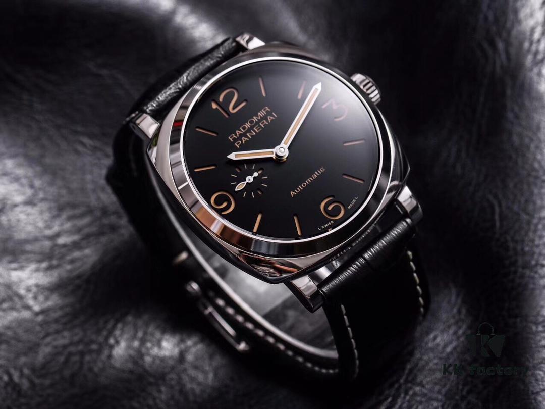 V9 Panerai PAM00572, The Ultimate Versatile Replica with Perfect Detailing