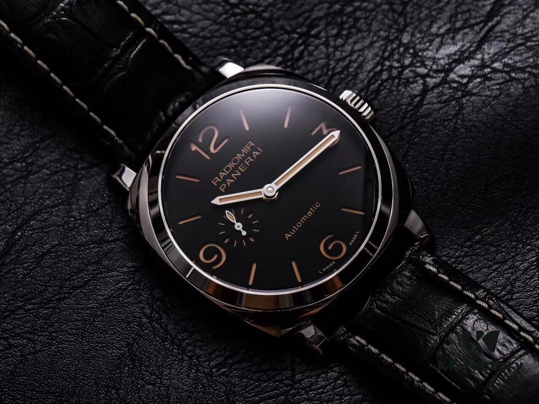 V9 Panerai PAM00572, The Ultimate Versatile Replica with Perfect Detailing