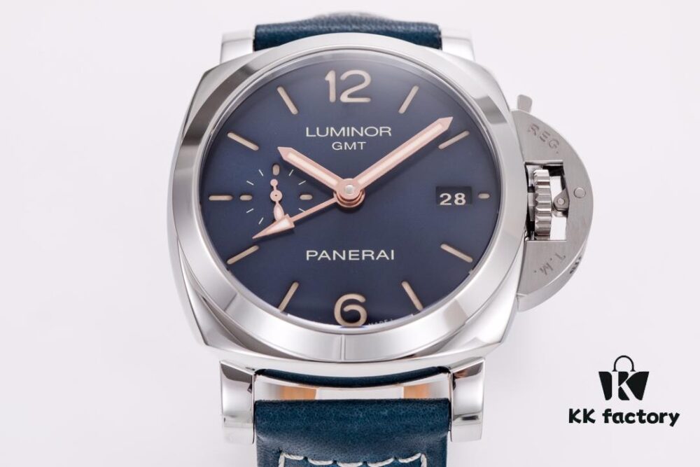 Top Clone, Highest Version VS 'Blue Provocative' PAM688 Arrives! Third Model from VS with Original-Equivalent Independent GMT Time Adjustment Function. 42mm Case Diameter, Ideal for Smaller Wrists!