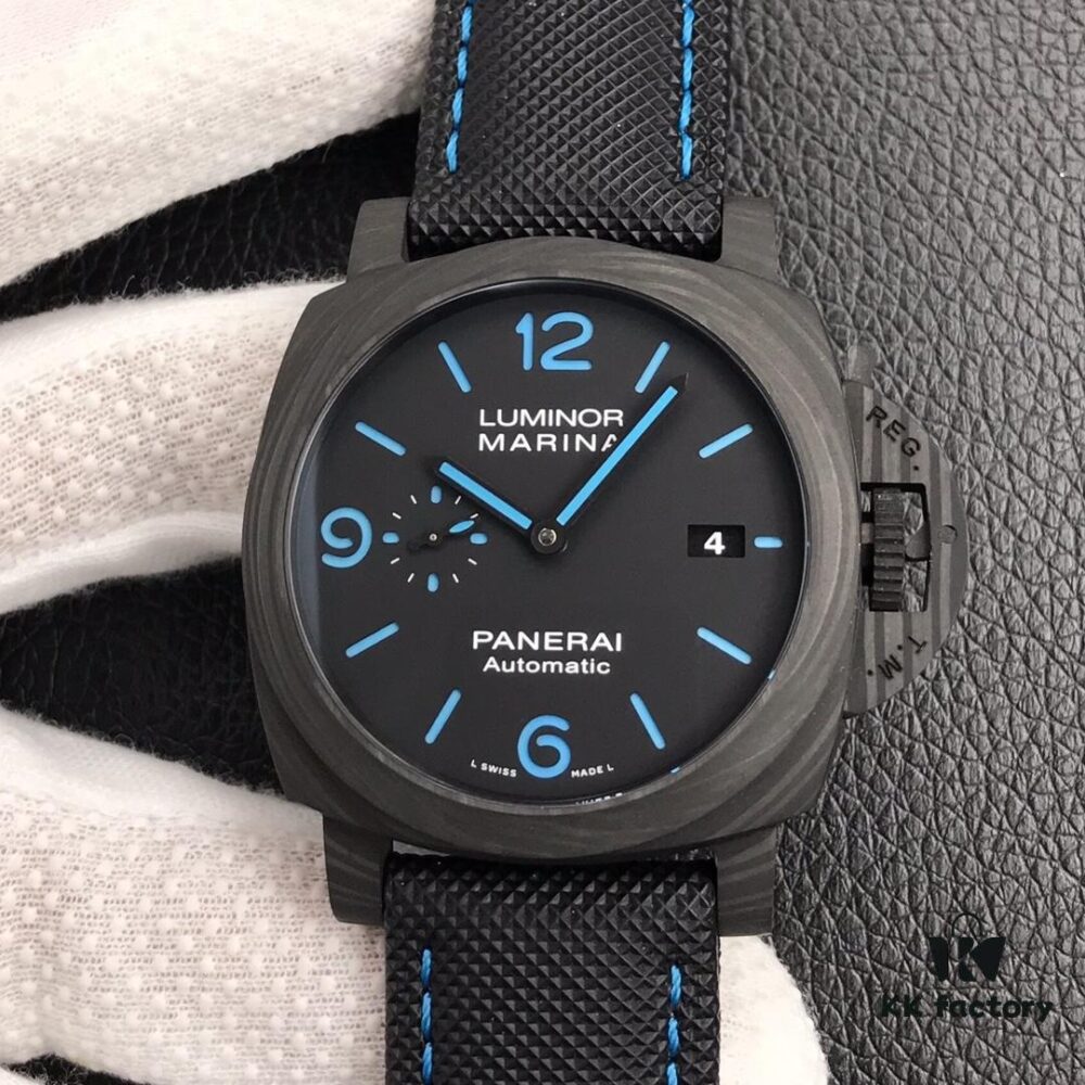 Panerai Luminor Series Carbon Fiber Watch 44mm PAM01661 2020 New Arrival
