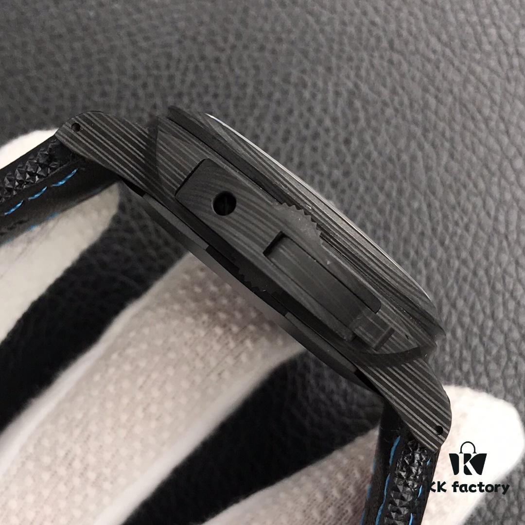 Panerai Luminor Series Carbon Fiber Watch 44mm PAM01661 2020 New Arrival