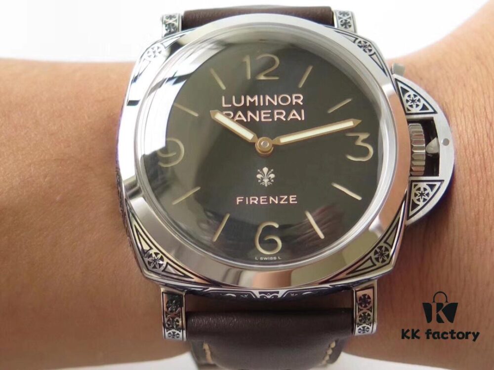 Arrival V9 Panerai PAM00972 Florence Italy Boutique Engraved Model