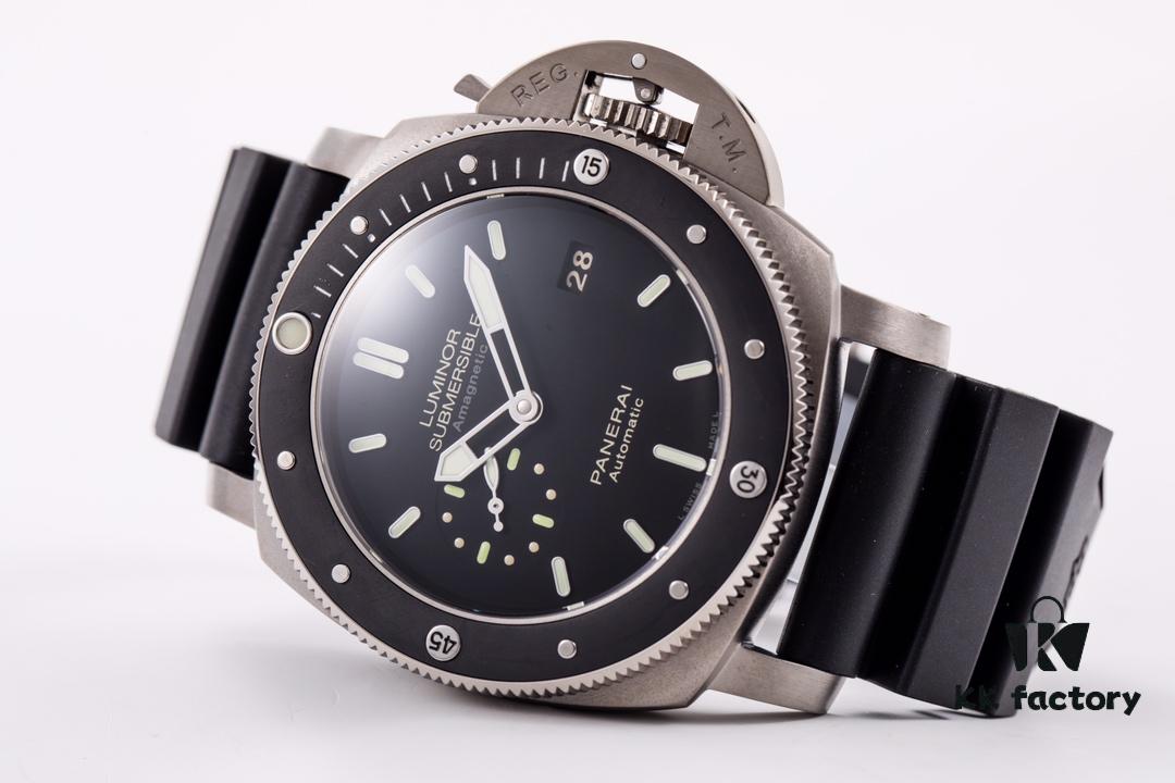 VS Panerai 389 PAM00389 Latest Upgrade Movement, Slytherin's Model in 'The Expendables 3', the 'Land Rover' of Watches! 47mm Bold and Masculine Design