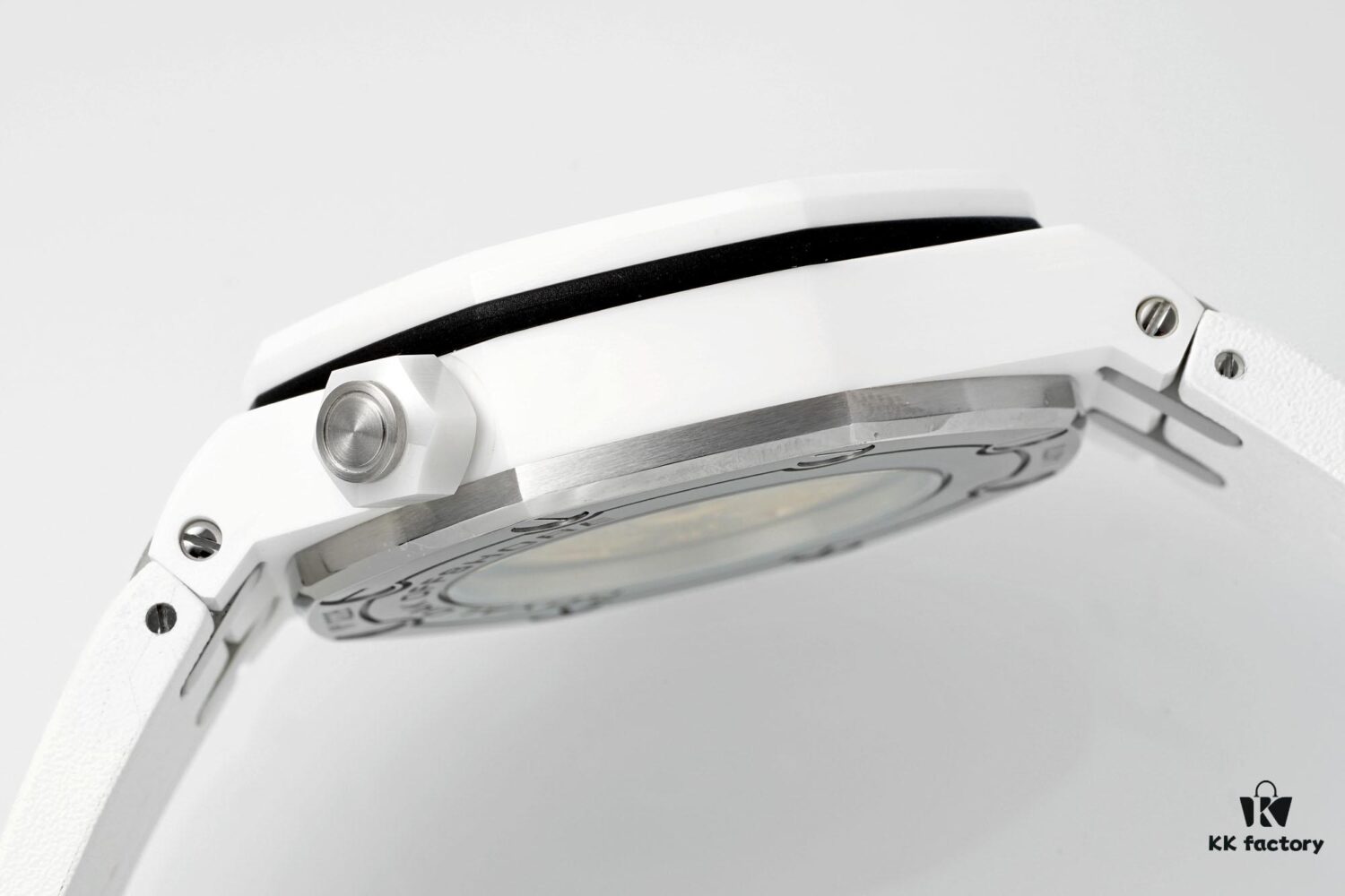 APS New Arrival 15707CB Powered by Top-Tier 3120 Integrated Movement Makes a Strong Debut