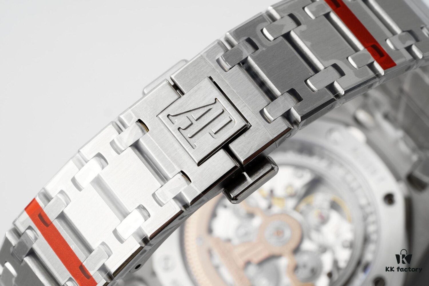 BF Presents to New and Loyal Customers: The Ultimate AP Steel King — Royal Oak 15202 Series Watch