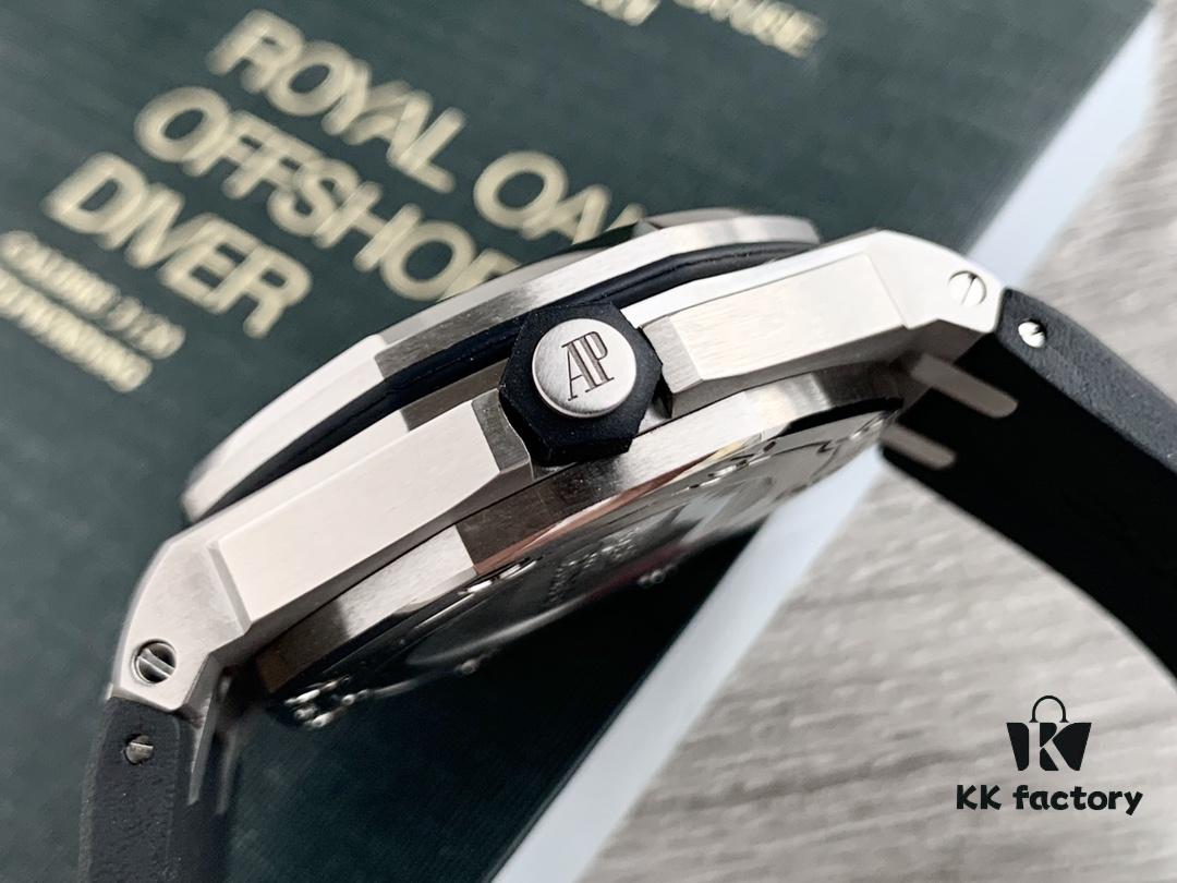 Royal Oak 15710 Features the Regular Octagonal Case with Eight Decorative Screws, Exuding a Rugged and Masculine Charm