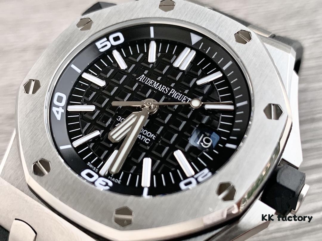 Royal Oak 15710 Features the Regular Octagonal Case with Eight Decorative Screws, Exuding a Rugged and Masculine Charm