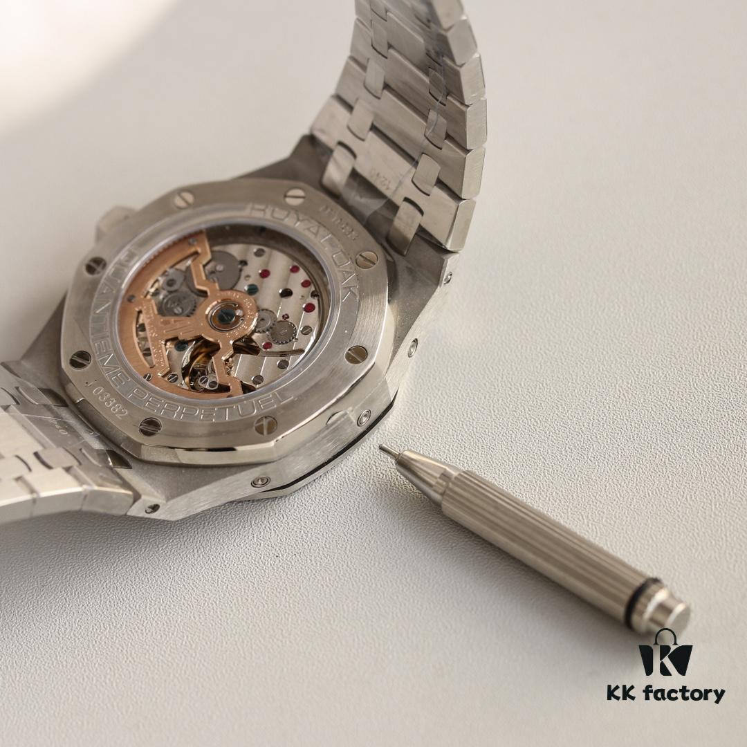 JH Factory Year-End Masterpiece: Royal Oak 26574, 26606 The King of Value!