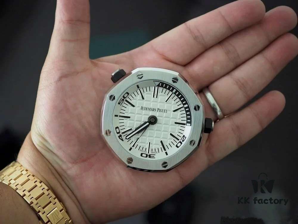 TZ Royal Oak Series 15710 Desk Clock / Mini Clock, Soulful Accent for Office, Study, or Cockpit