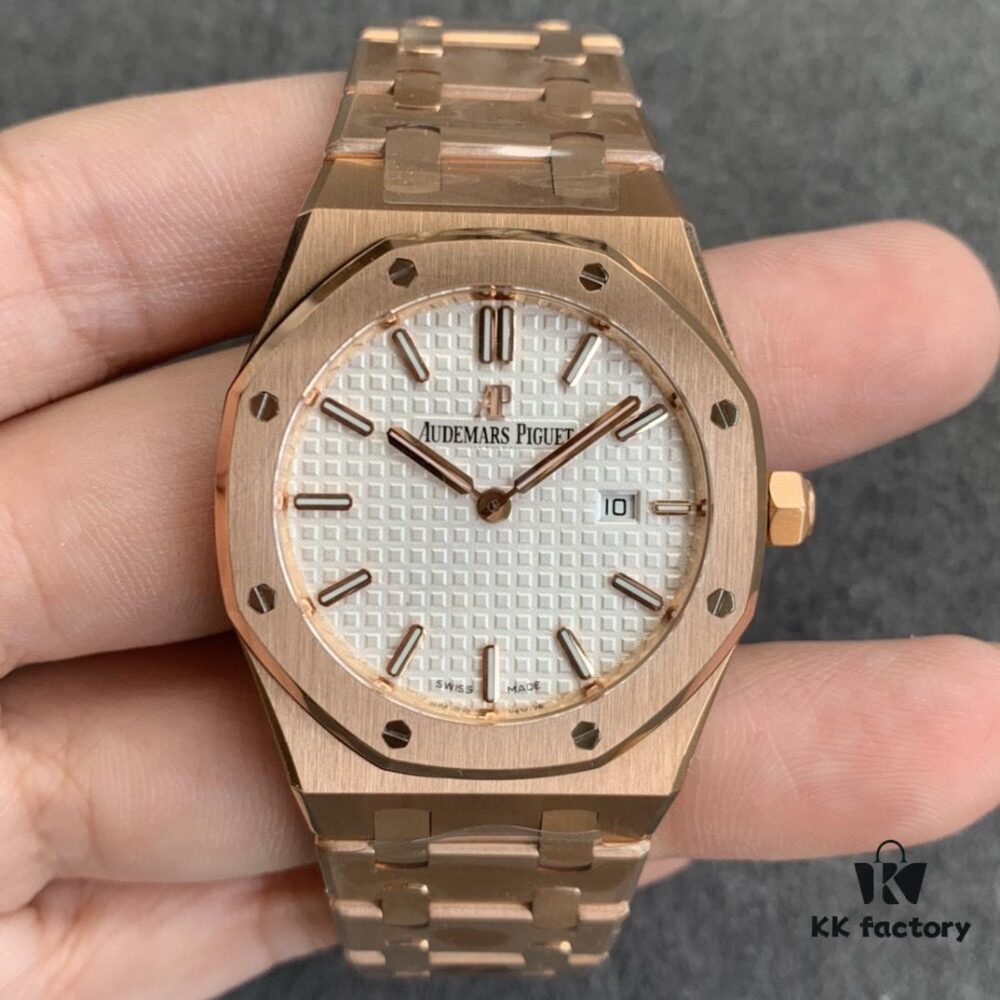 JF Production Arrives AP Women's Watch Hard to Find Even at Boutiques! Royal Oak Series Ladies' Watch with Model Number 67651ST.ZZ.1261ST.01