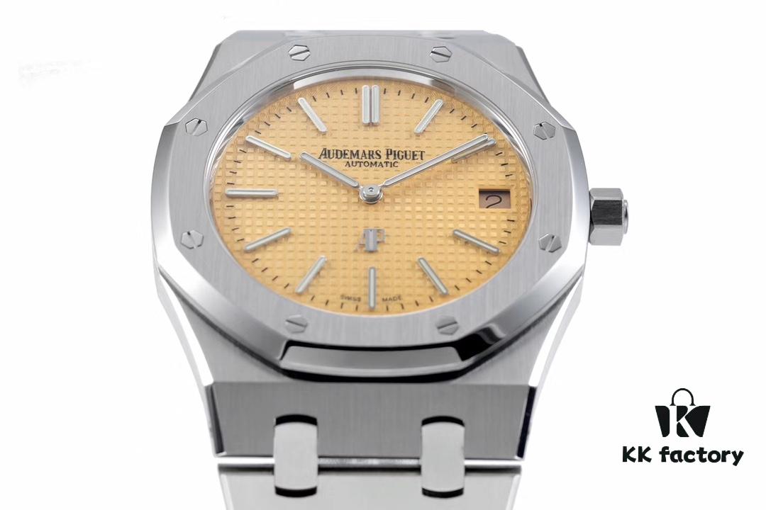 XF's Major New Release: Royal Oak 15202 Ultra-Thin 'Champagne Gold' Limited Edition