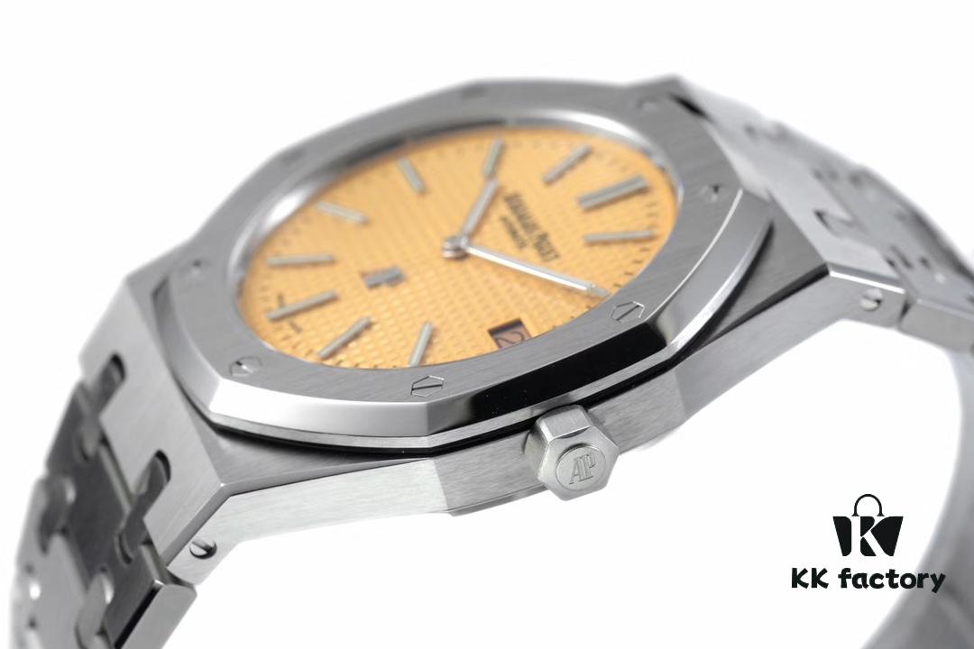XF's Major New Release: Royal Oak 15202 Ultra-Thin 'Champagne Gold' Limited Edition