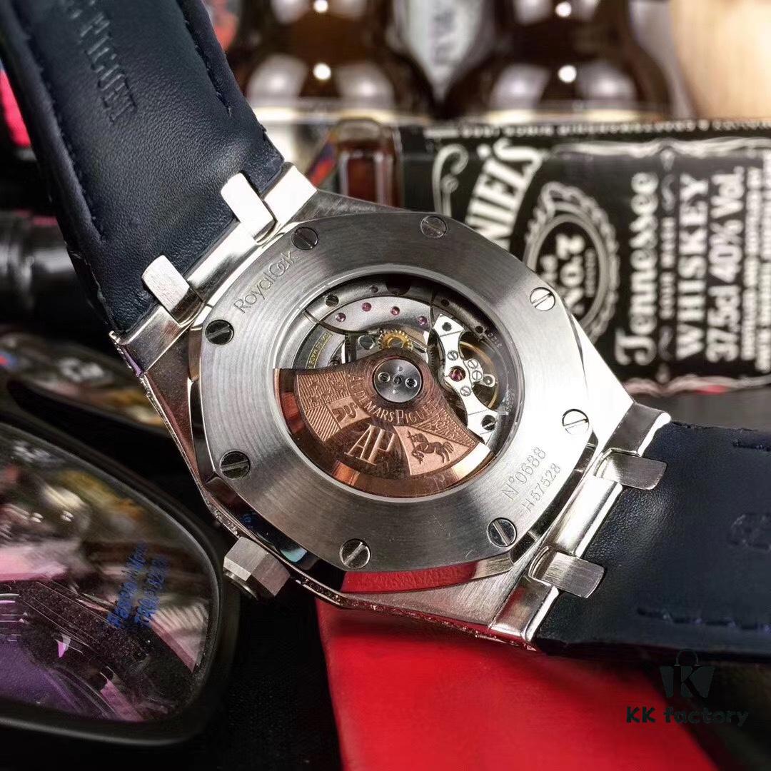 Royal Oak Offshore Meteorite Series Fully Set with Diamonds, Equipped with Modified Original Cal.3120 Ultra-Thin Automatic Movement, Italian Cowhide Strap, Original Buckle, One Year of Technical Refinement Achieves the Thinnest Full-Diamond Mechanical Watch on the Market, Size 41mm * 10mm