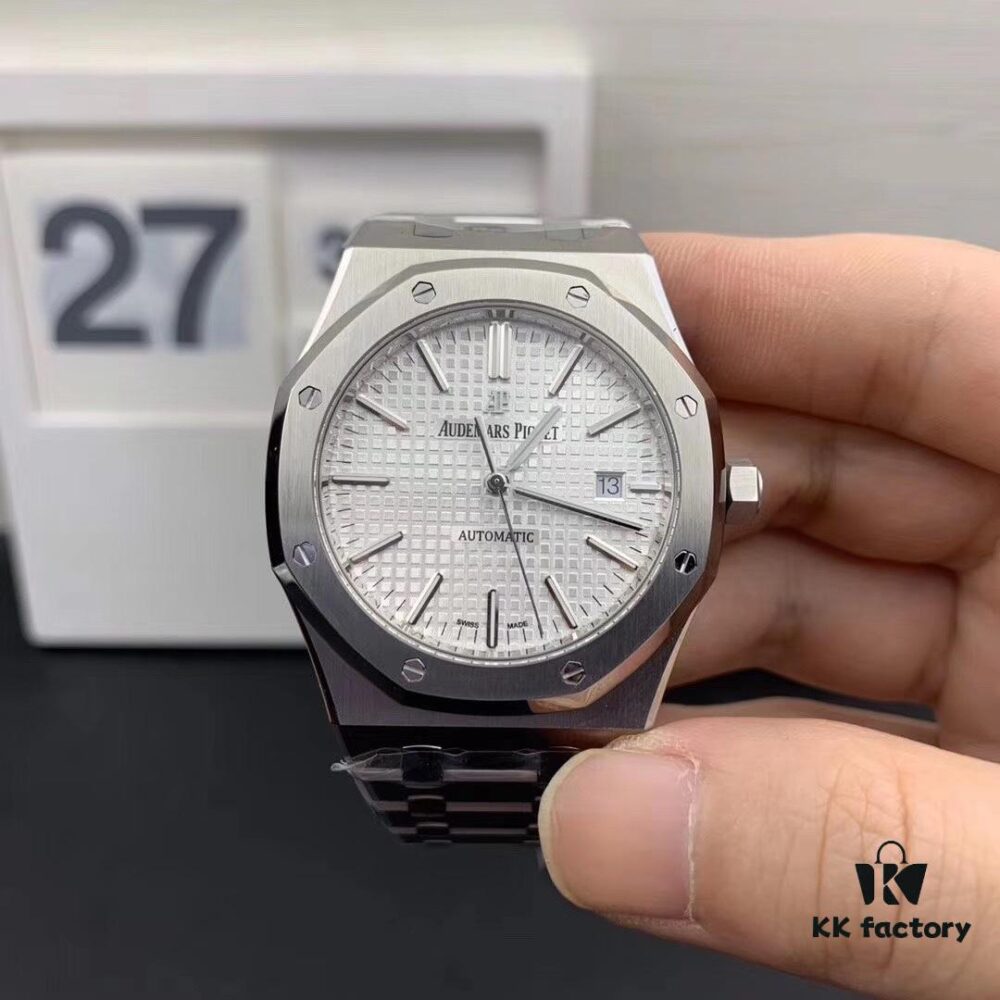 ZF Redefines Audemars Piguet Royal Oak 15400 Series! Technical Breakthrough Solves Long-Standing Industry Challenges