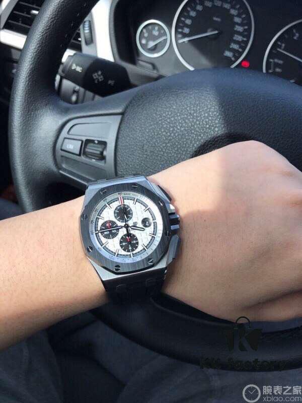 Audemars Piguet Royal Oak Offshore Limited Edition Multifunction Automatic Mechanical Watch (Randomly Includes a Camouflage Rubber Strap)