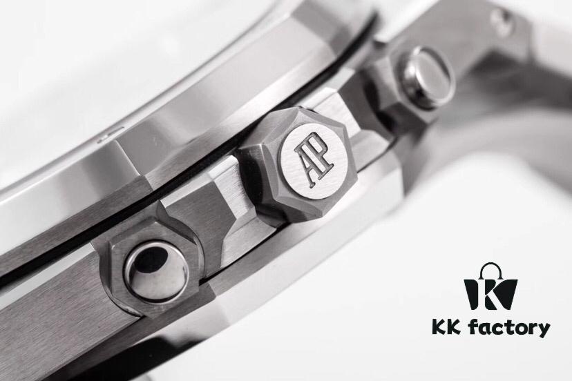 OM Factory's Latest Breakthrough: Royal Oak 26331 Chronograph Series – All Functions and Positions Identical to Original