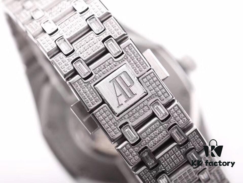 TZ Royal Oak Series 15452 Men's Full Diamond Pavé Watch (New Version: Side Diamonds, Bracelet Set with Large Square Diamonds, Bar Index Markers, and Built-in Logo)