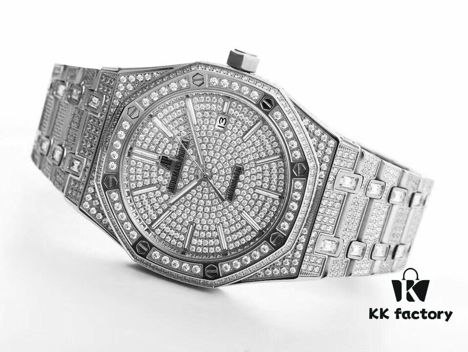 TZ Royal Oak Series 15452 Men's Full Diamond Pavé Watch (New Version: Side Diamonds, Bracelet Set with Large Square Diamonds, Bar Index Markers, and Built-in Logo)