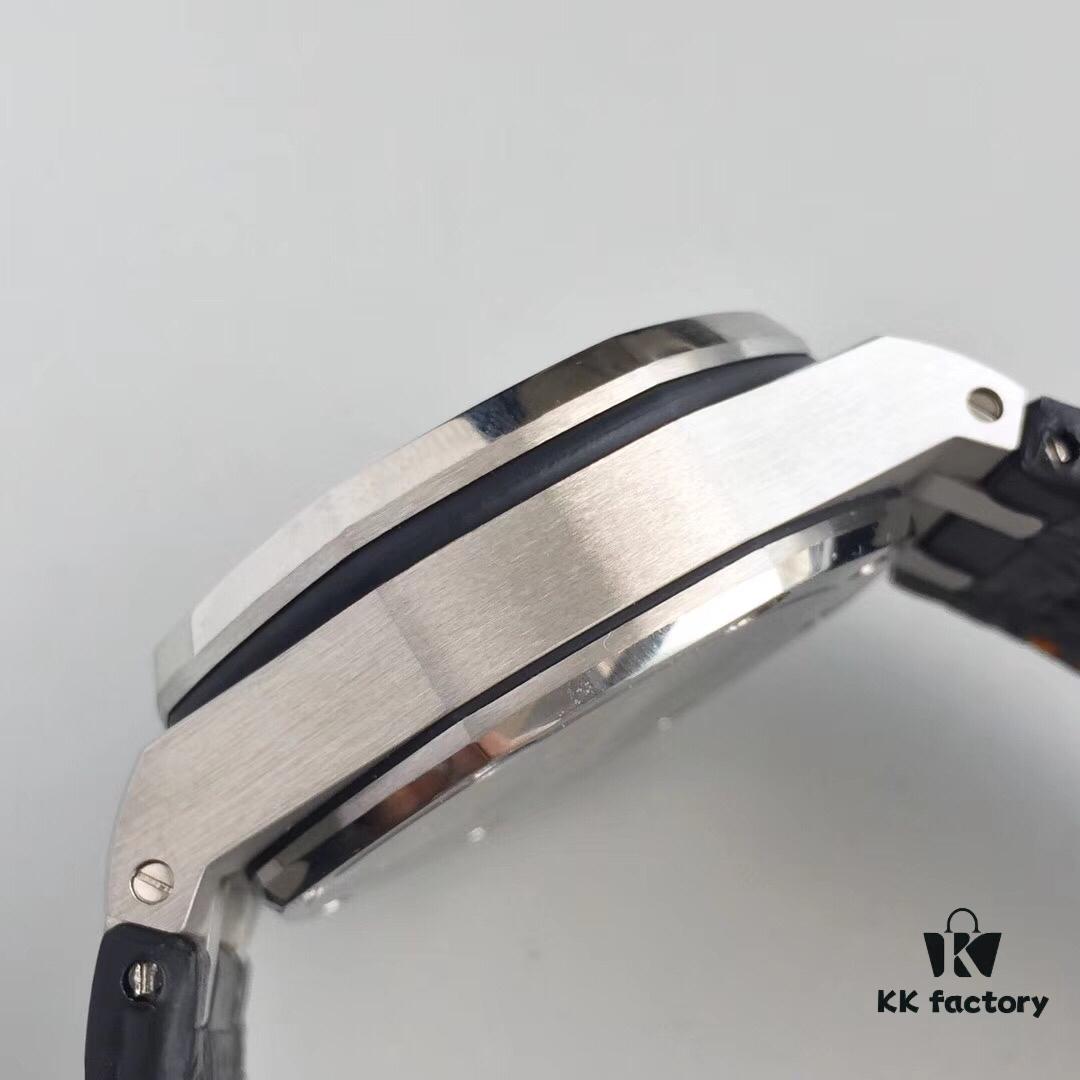 JF Fine Craftsmanship Audemars Piguet Royal Oak Offshore Series Panda Dial Chronograph Stainless Steel Bracelet Rubber Pushers Sapphire Crystal 7750 Modified with Small Seconds at 12 o'clock Position Movement 42mm