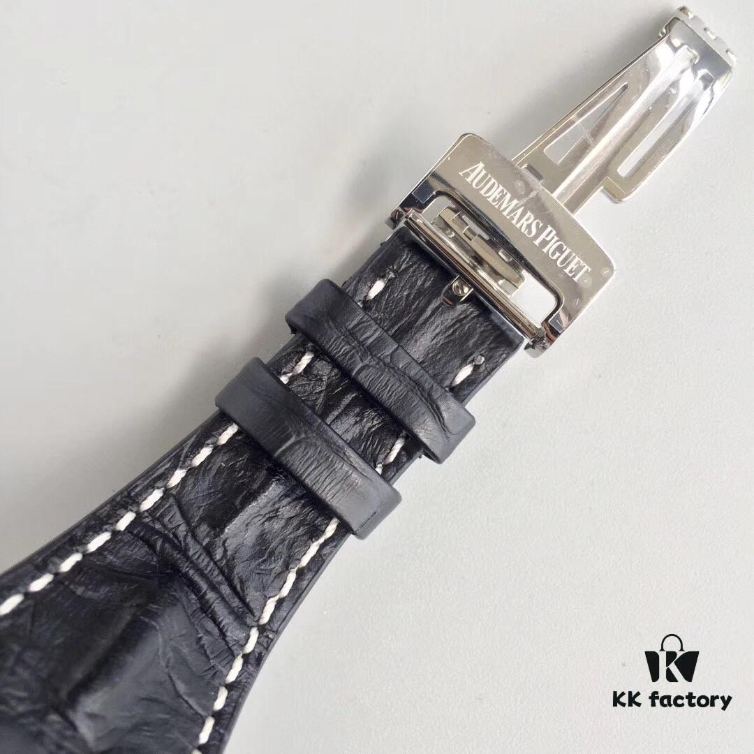 JF Fine Craftsmanship Audemars Piguet Royal Oak Offshore Series Panda Dial Chronograph Stainless Steel Bracelet Rubber Pushers Sapphire Crystal 7750 Modified with Small Seconds at 12 o'clock Position Movement 42mm