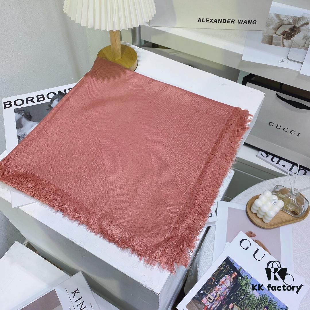 GUCCI 2022 Fall/Winter Wool Scarf Highly Recommended Luxury Double-Sided Square Shawl 140×140 with Iconic GG Logo Pattern