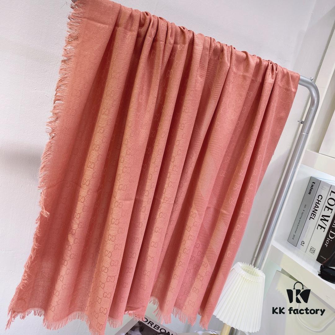 GUCCI 2022 Fall/Winter Wool Scarf Highly Recommended Luxury Double-Sided Square Shawl 140×140 with Iconic GG Logo Pattern