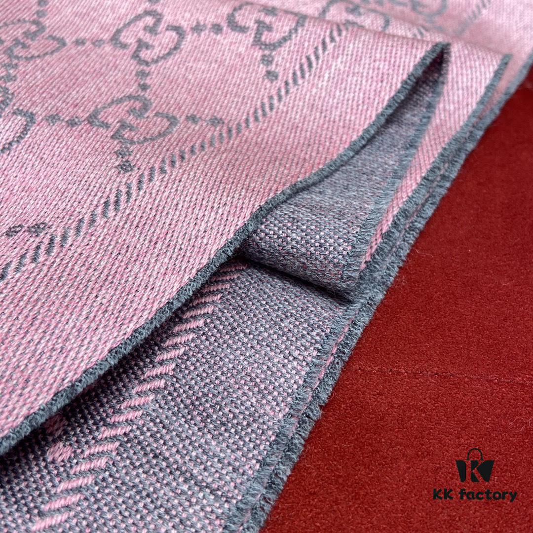Classic Upgrade - Gray Pink | GUCCI, The Original Divine Aesthetic Style, So Soft and Elegant, Great Value, Double-Sided 3D Jacquard Craft, Wearable on Both Sides, 100% Wool, Extremely Soft and Non-Irritating, 48cm*180cm