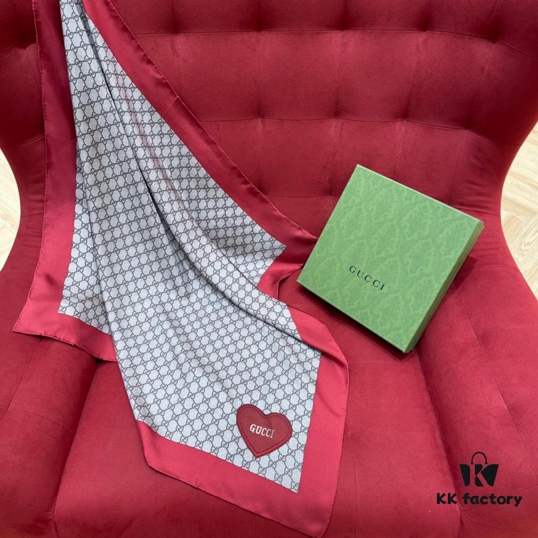 Gucci Red Silk Scarf with Shiny Heart and Classic Monogram, Elegant and Versatile, 100% Silk, 90*90cm