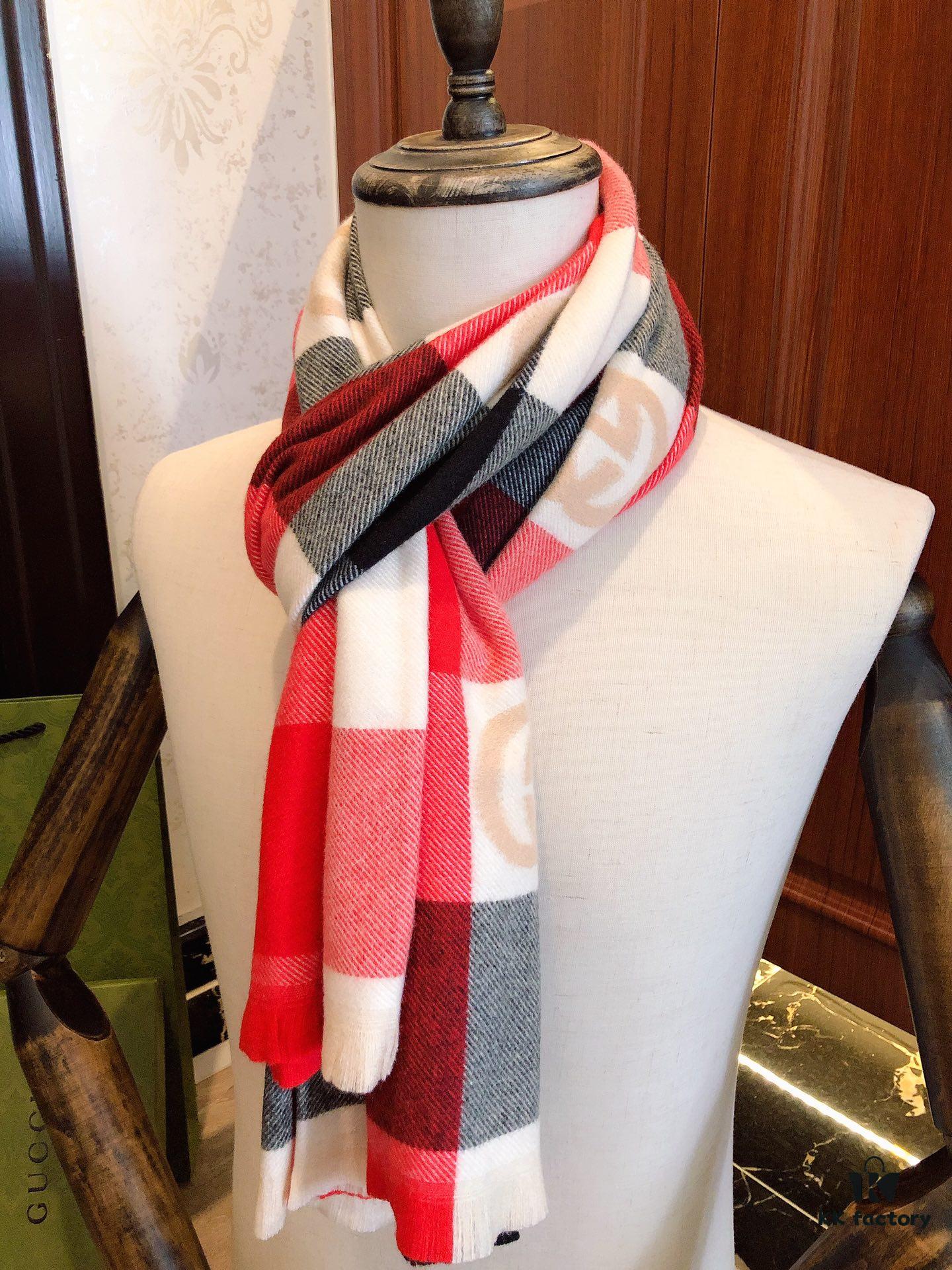 2022 Gucci Latest Model 👍 Rare Quality 😵😵 So Beautiful ❤️ Synchronized ZG Version! Love This GG Style!