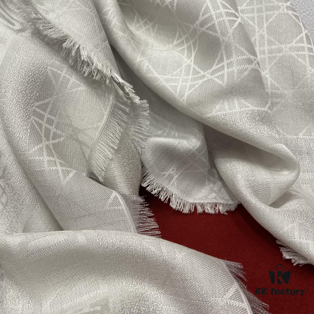 Dior Checkered Pattern Gold Thread Shawl, White - Silk and Wool-Cashmere Blend, 140cm*140cm