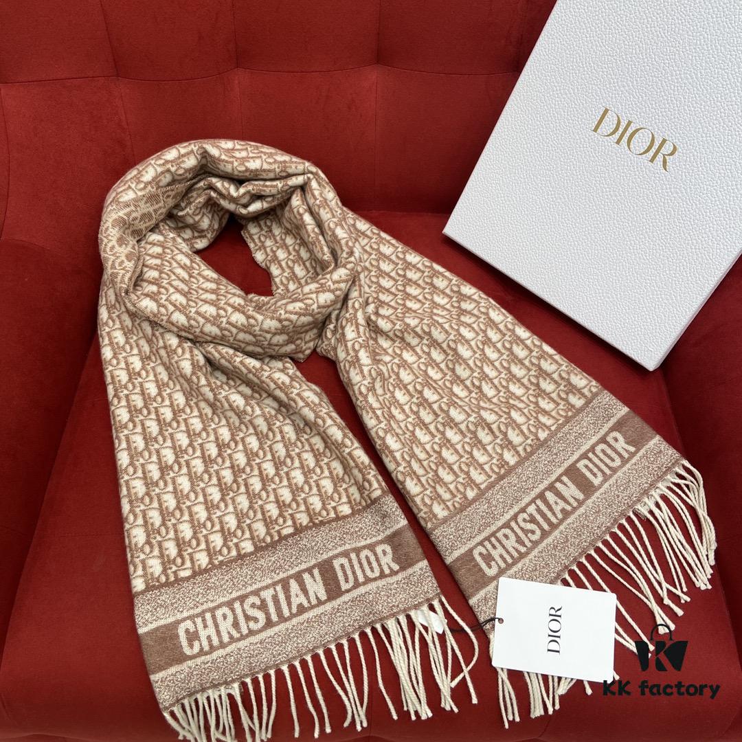 Khaki Dior Winter Must-Have Super Classic Cashmere Scarf