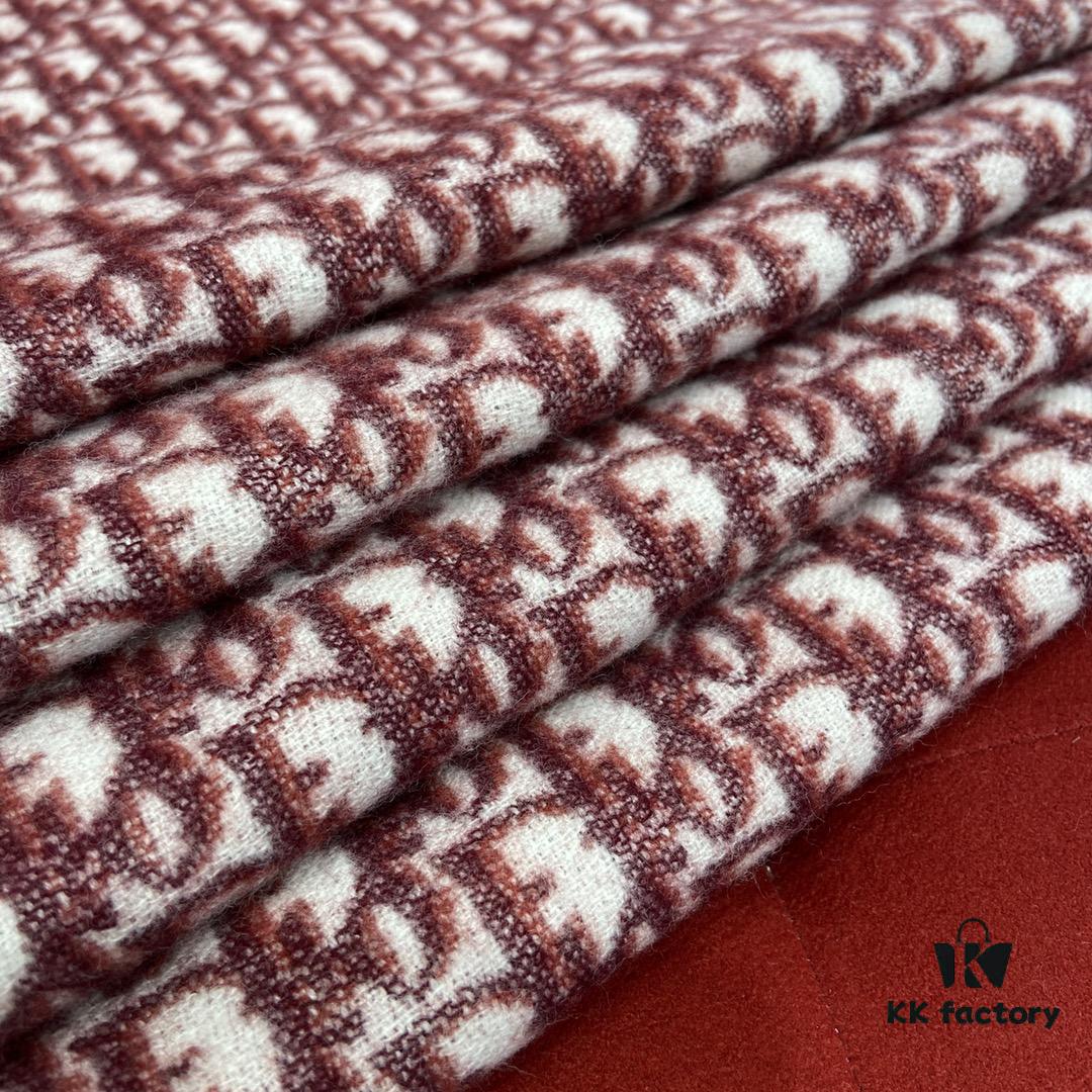 RED DIOR Super Hard-to-Get Classic Cashmere Scarf in Winter, Warm and Stylish, 100% Pure Cashmere, Soft and Thick Windproof, 45cm*200cm