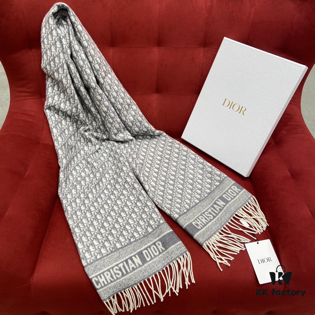 Dior Gray Winter Super Hard-to-Find Classic Cashmere Scarf