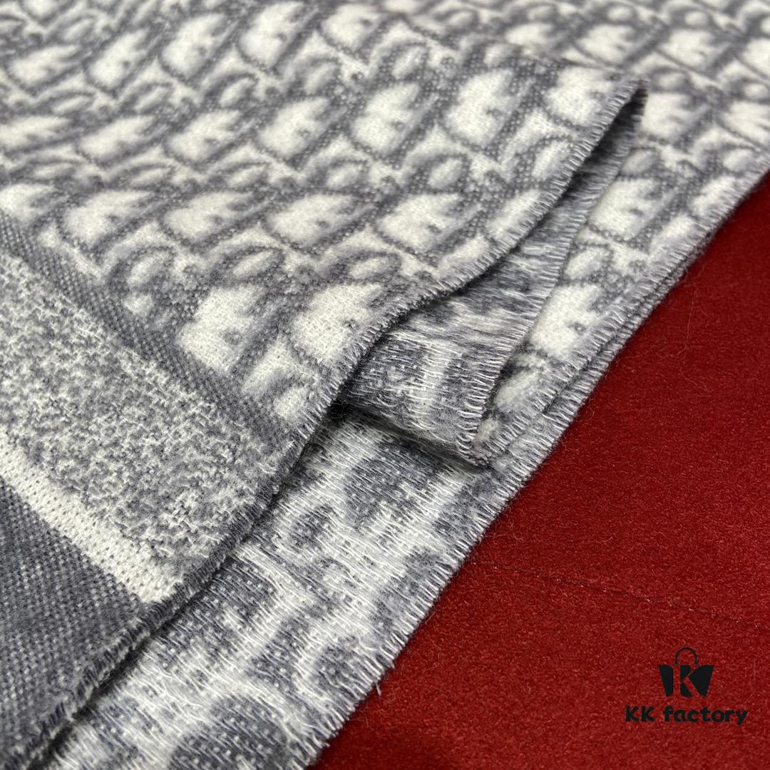 Dior Gray Winter Super Hard-to-Find Classic Cashmere Scarf