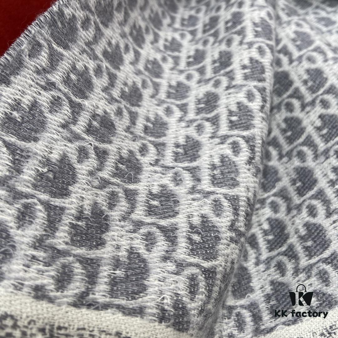 Dior Gray Winter Super Hard-to-Find Classic Cashmere Scarf
