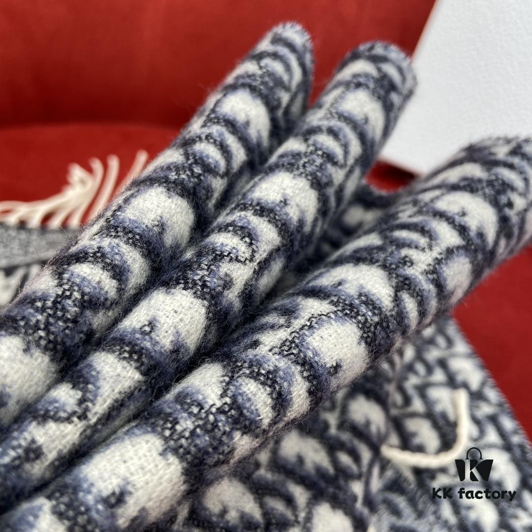 Blue Dior Winter Must-Have Classic Cashmere Scarf
