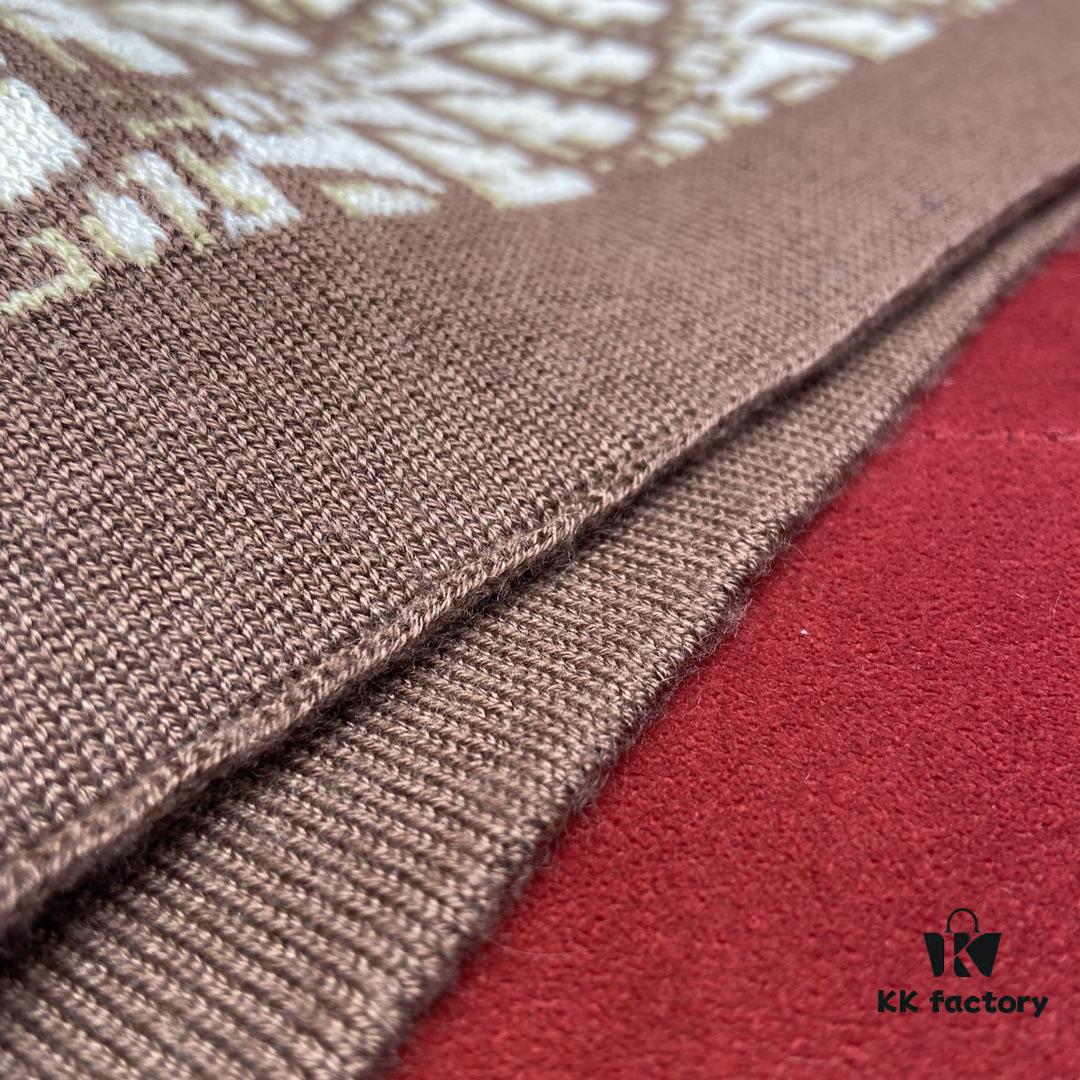 Dior Classic Tilted Monogram Scarf – A Timeless Accessory for Men and Women