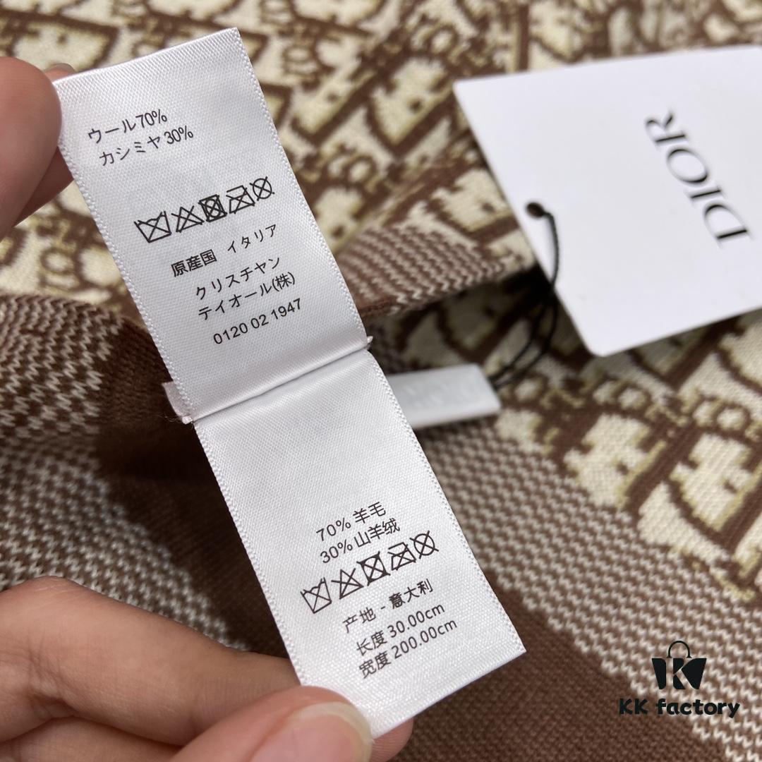 Dior Classic Tilted Monogram Scarf – A Timeless Accessory for Men and Women