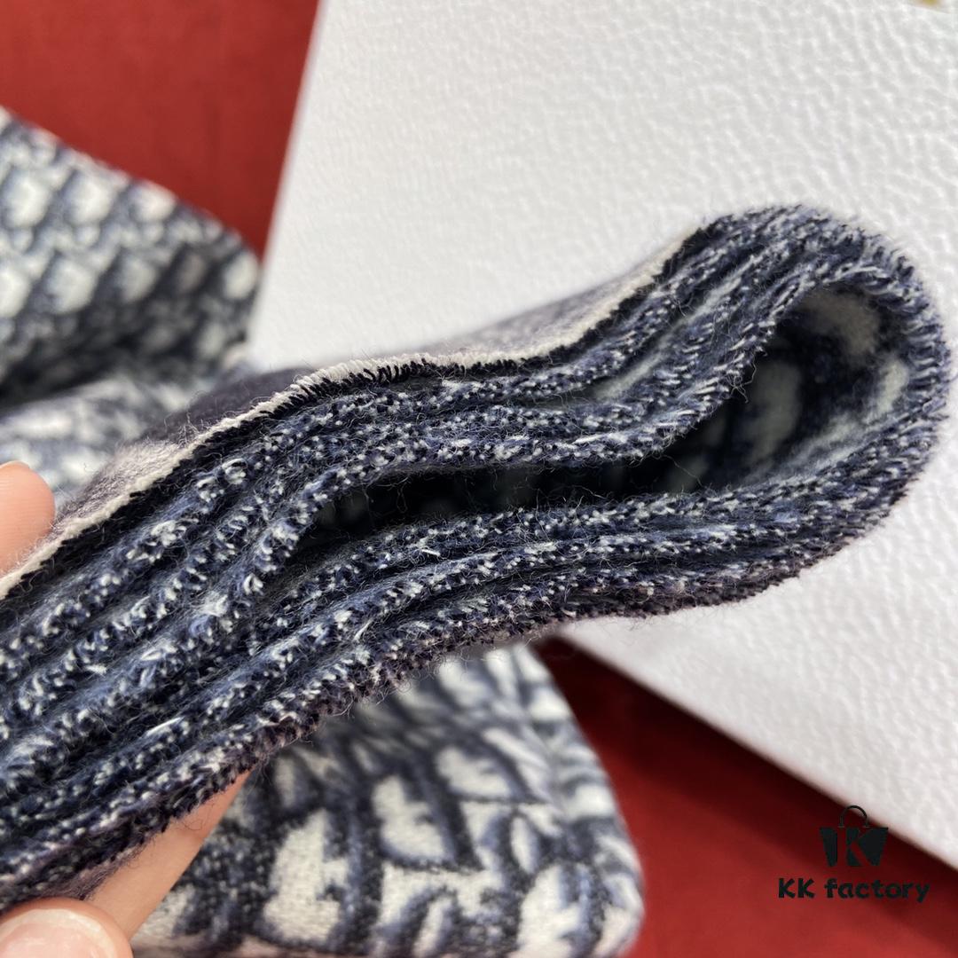 Dior Classic Elegant Shawl - Pure Cashmere Hooded Wrap, Soft and Skin-Friendly, Perfect for Styling - 70*150cm, 100% Cashmere