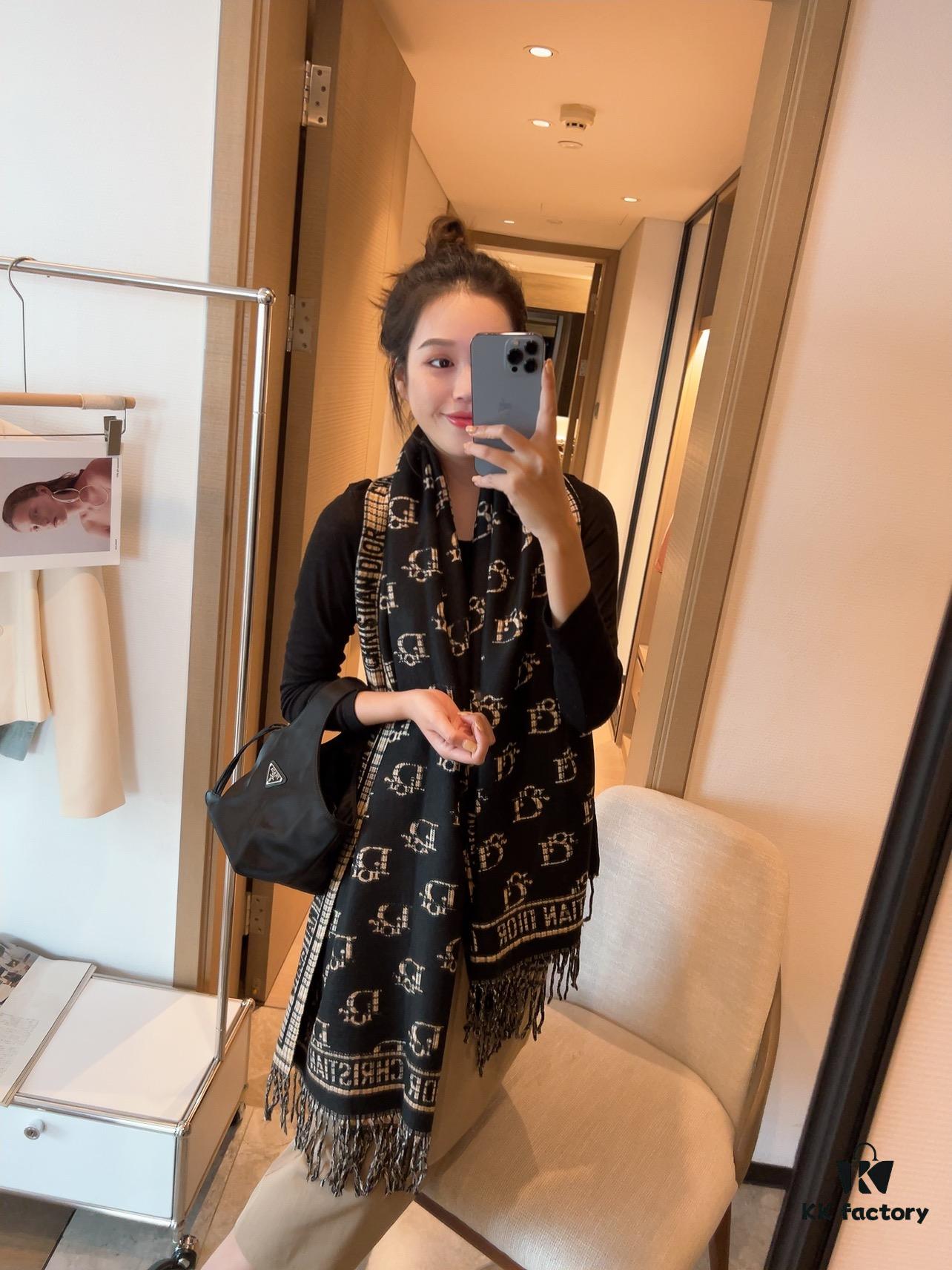 Dior Luxurious Gold-Thread Embellished Scarf, Premium Fabric Quality