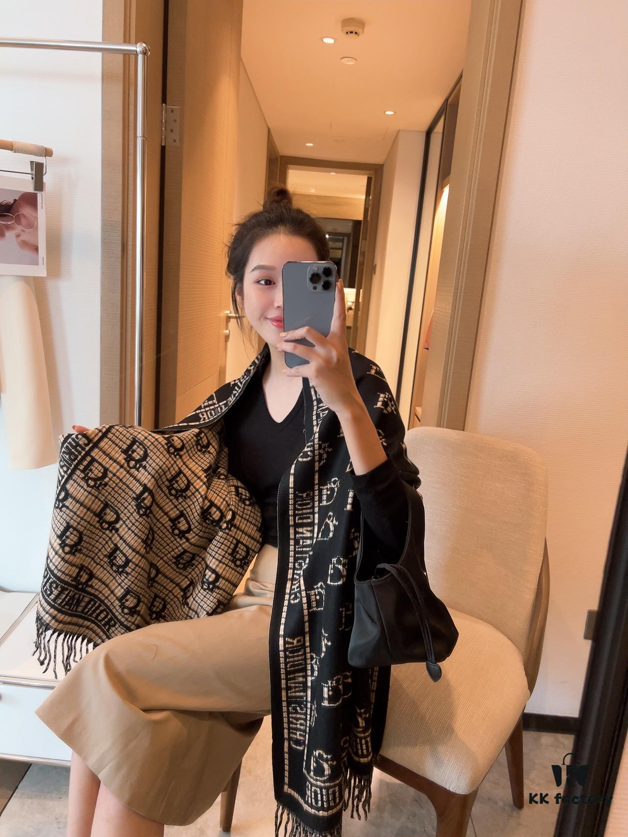 Dior Luxurious Gold-Thread Embellished Scarf, Premium Fabric Quality