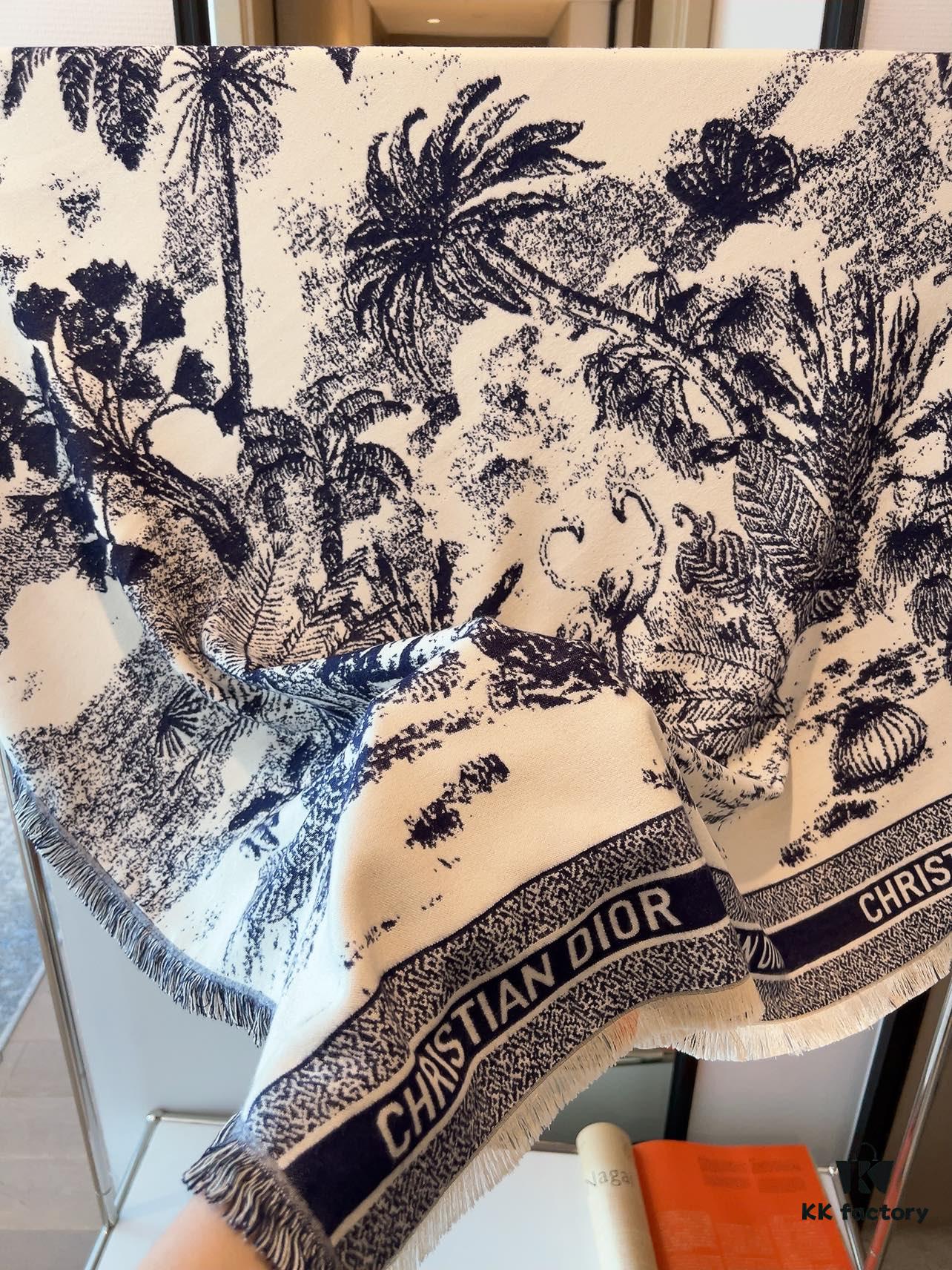 New Arrival❤️ DIOR 2022 Spring Collection 'Rueil Hand-Painted Velvet Scarf'