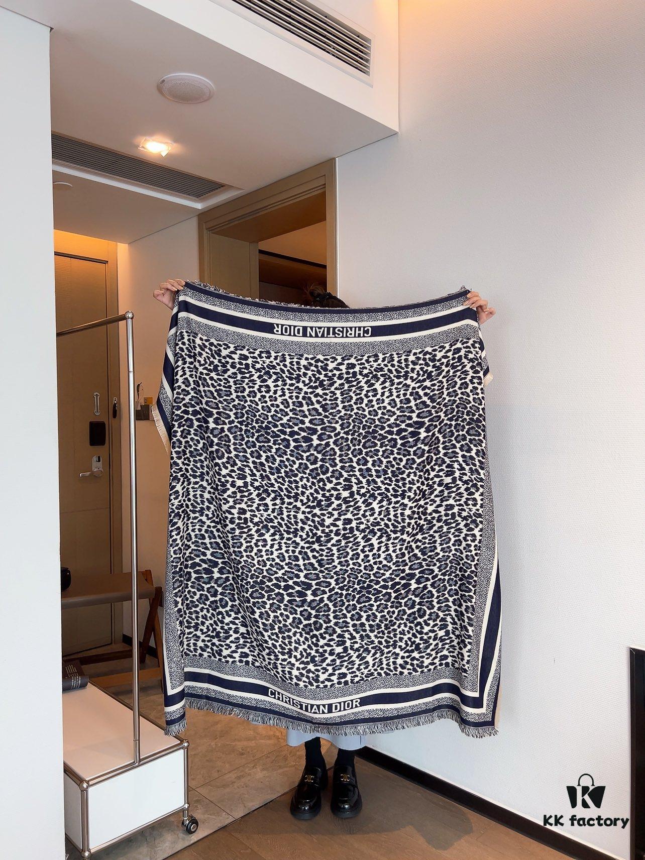 New Arrival! Pure Dior Chic: A Perfect Blend of Leopard Print and Logo Elegance