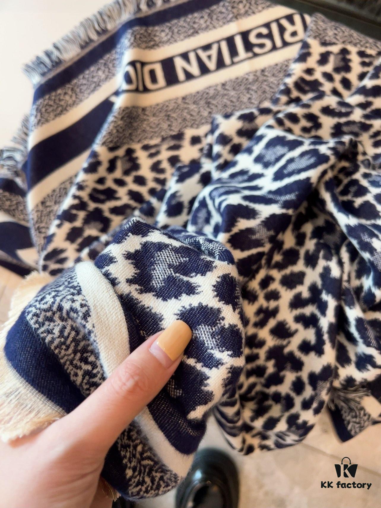 New Arrival! Pure Dior Chic: A Perfect Blend of Leopard Print and Logo Elegance