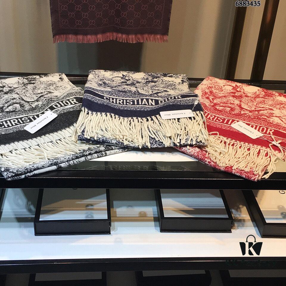 Super Hot Dior Shawl - Same as Seen on Xie Na and Angelababy!