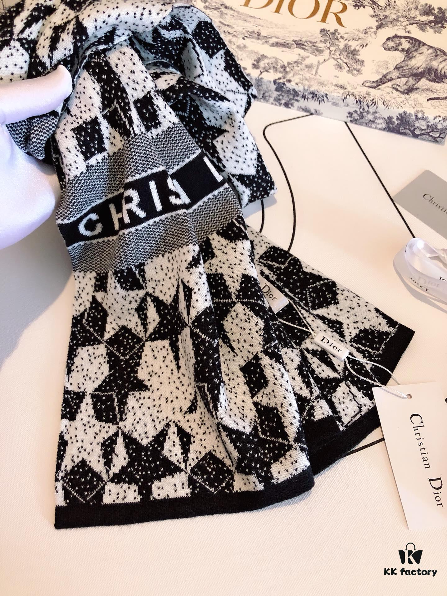 Dior Men's Cashmere Knit Scarf, High-End Classic Design, Matches Store Version